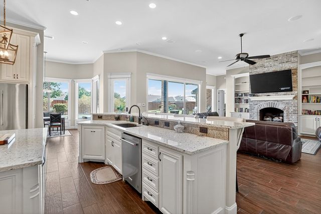 2304 Homeland Ct, Midland, TX 79707