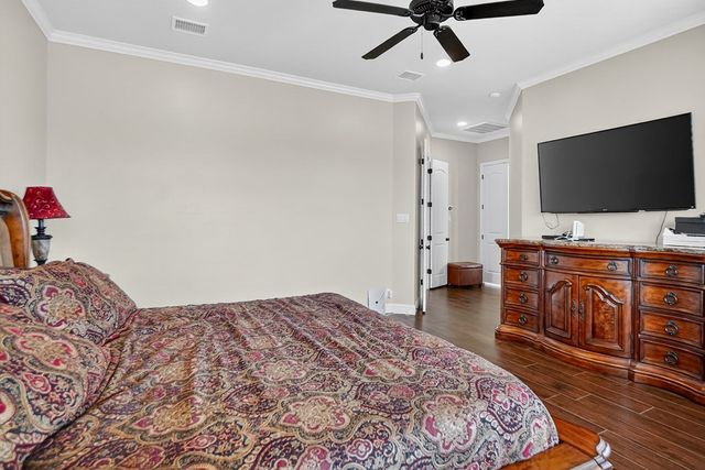 2304 Homeland Ct, Midland, TX 79707