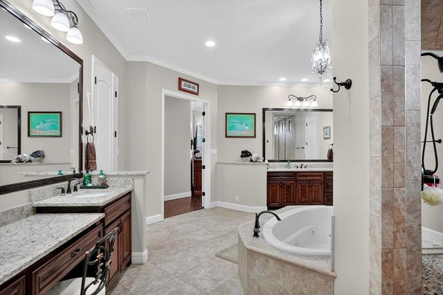 2304 Homeland Ct, Midland, TX 79707