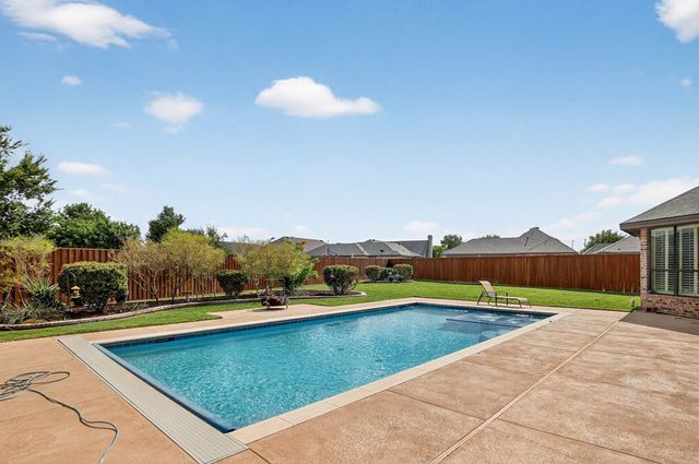 2304 Homeland Ct, Midland, TX 79707