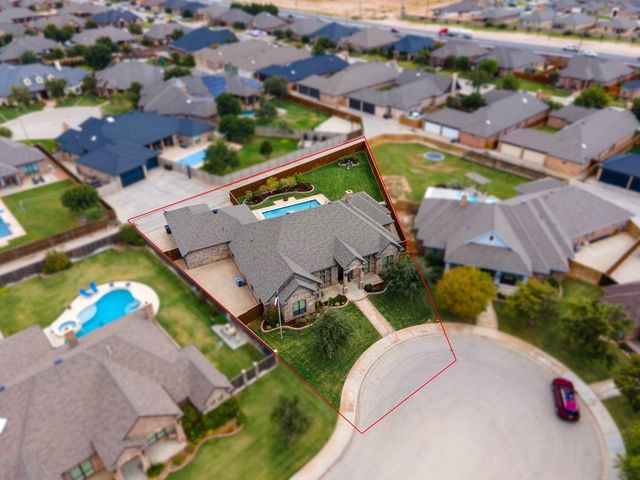 2304 Homeland Ct, Midland, TX 79707