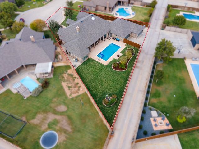 2304 Homeland Ct, Midland, TX 79707