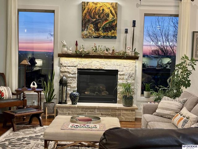 1010 S 17 Avenue, Blair, NE 68008