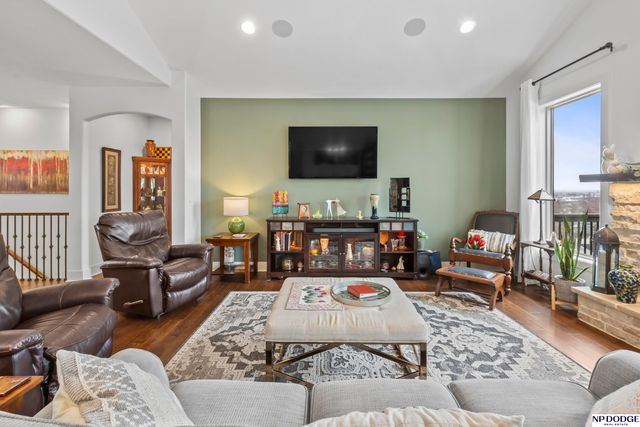 1010 S 17 Avenue, Blair, NE 68008