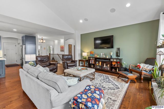 1010 S 17 Avenue, Blair, NE 68008