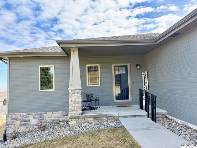 1010 S 17 Avenue, Blair, NE 68008