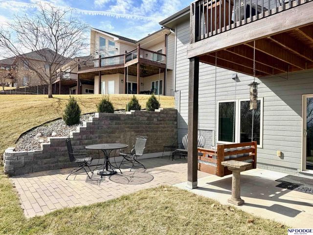 1010 S 17 Avenue, Blair, NE 68008