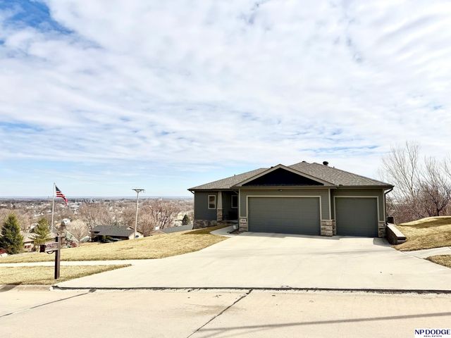 1010 S 17 Avenue, Blair, NE 68008