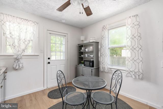 305 LOCUST AVE, Colonial Beach, VA 22443