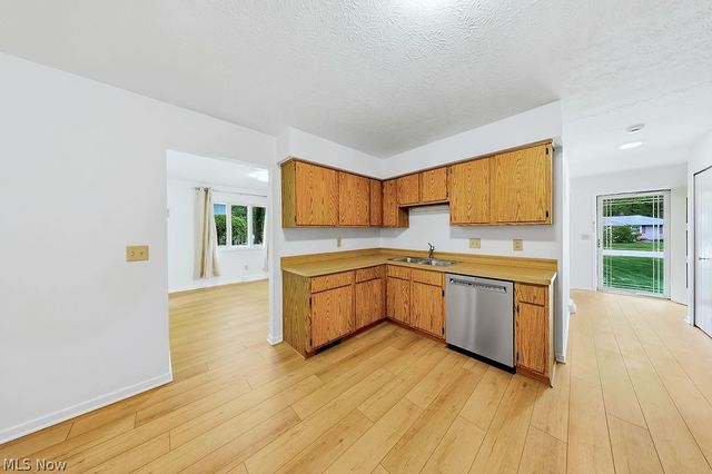 5770 Bradley Road, North Olmsted, OH 44070