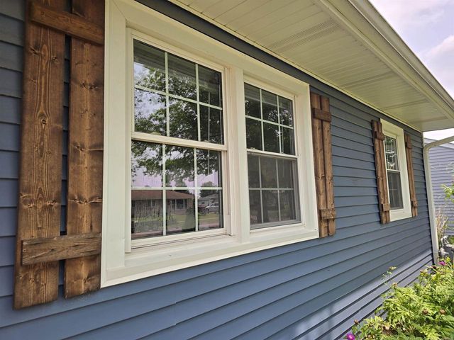 1218 Nicolet Street, Janesville, WI 53546