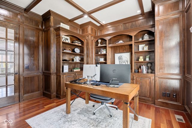 1870 Blore Heath, Carmel, IN 46032