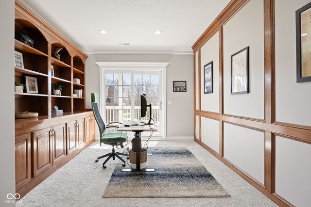 1870 Blore Heath, Carmel, IN 46032