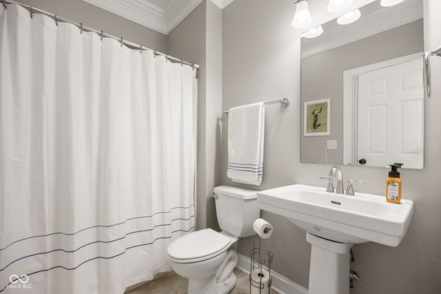 1870 Blore Heath, Carmel, IN 46032