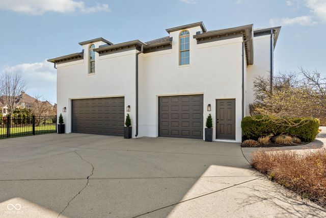 1870 Blore Heath, Carmel, IN 46032