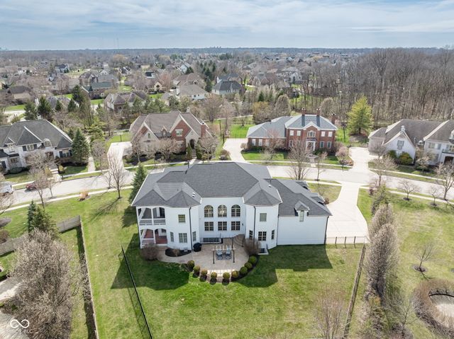 1870 Blore Heath, Carmel, IN 46032