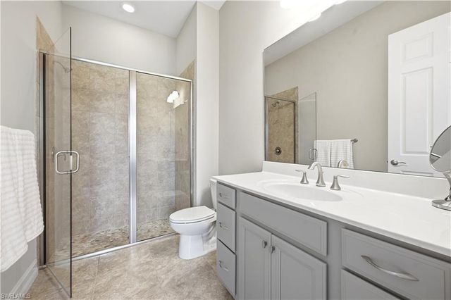 1435 Mockingbird DR, Naples, FL 34120