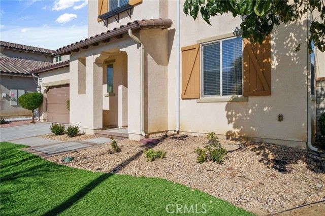 13262 Los Robles Court, Eastvale, CA 92880