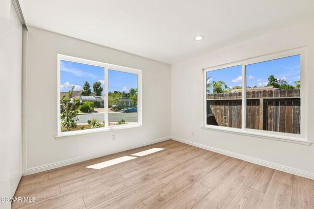 5570 Rock Tree Drive, Agoura Hills, CA 91301