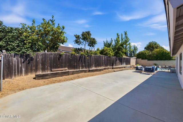 5570 Rock Tree Drive, Agoura Hills, CA 91301