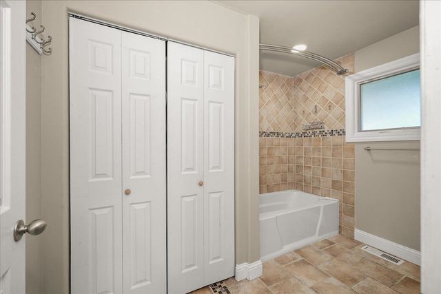 608 W Hazard Rd, Spokane, WA 99208