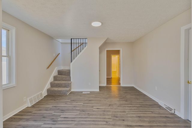 2308 AVENUE B, Council Bluffs, IA 51501