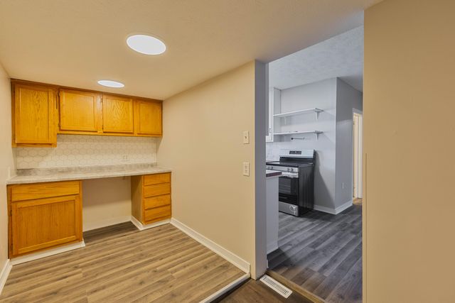 2308 AVENUE B, Council Bluffs, IA 51501