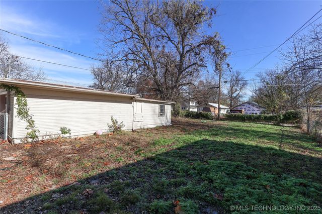 1320 S Keeler Avenue, Bartlesville, OK 74003