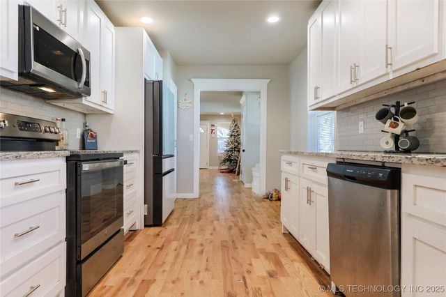 1320 S Keeler Avenue, Bartlesville, OK 74003