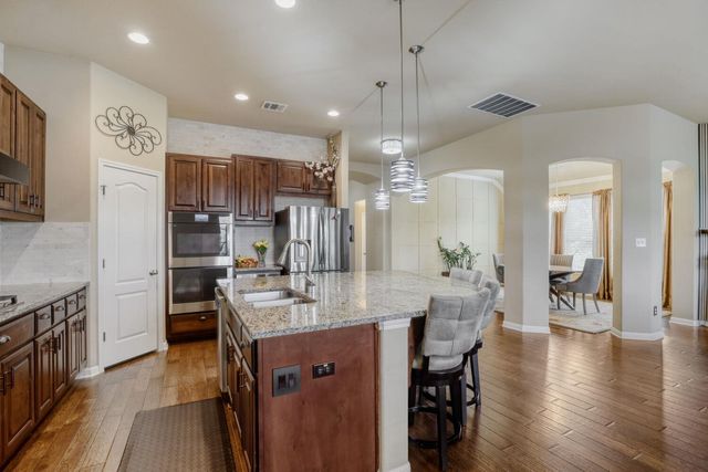 2608 Outlook Ridge LOOP, Leander, TX 78641