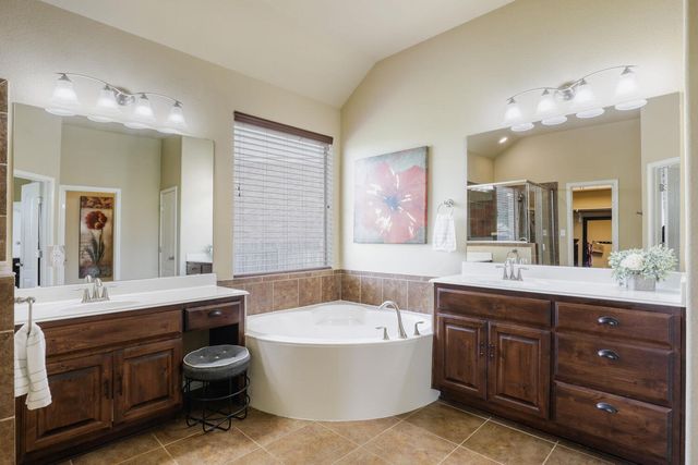 2608 Outlook Ridge LOOP, Leander, TX 78641