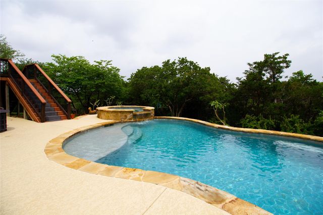 2608 Outlook Ridge LOOP, Leander, TX 78641