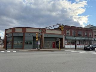 888 Main St, Waltham, MA 02453