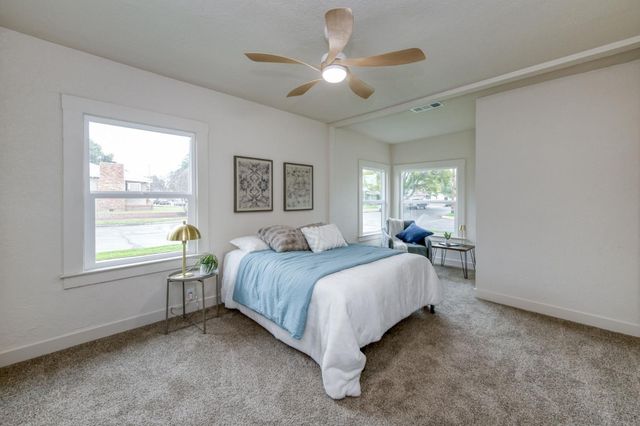 1463 N Ferger Avenue, Fresno, CA 93728