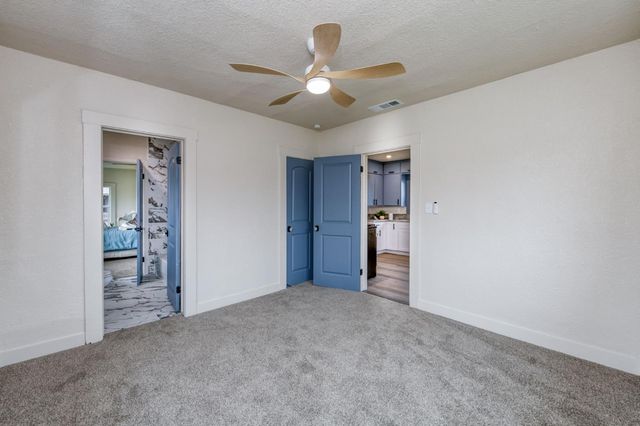 1463 N Ferger Avenue, Fresno, CA 93728