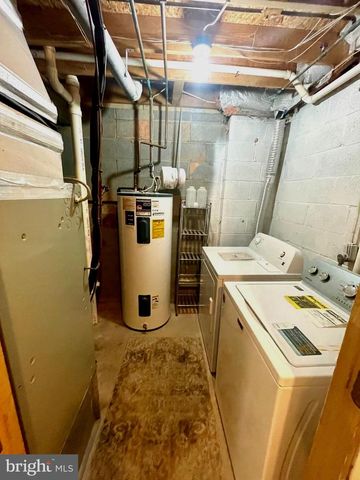 8194 MOUNTAIN ESTATE CT, Pasadena, MD 21122