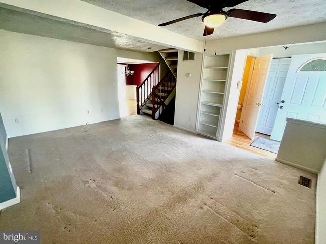 8194 MOUNTAIN ESTATE CT, Pasadena, MD 21122