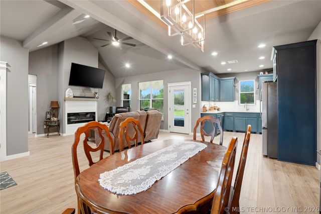 25115 S 519 Road, Park Hill, OK 74451