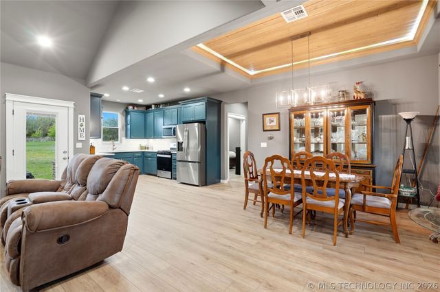 25115 S 519 Road, Park Hill, OK 74451