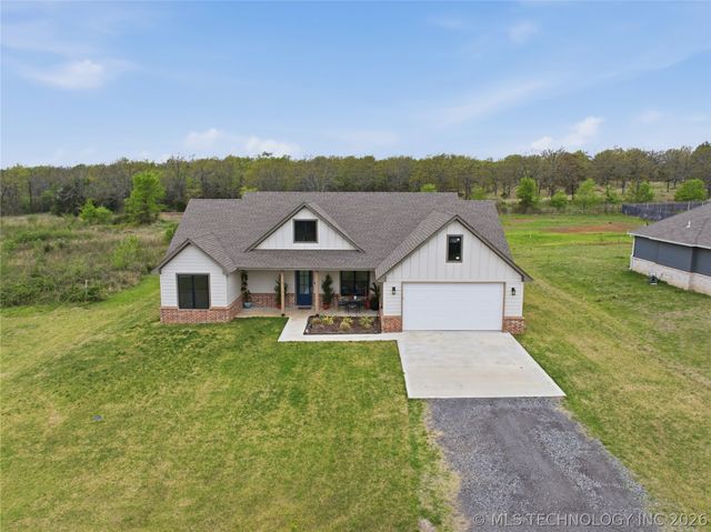 25115 S 519 Road, Park Hill, OK 74451