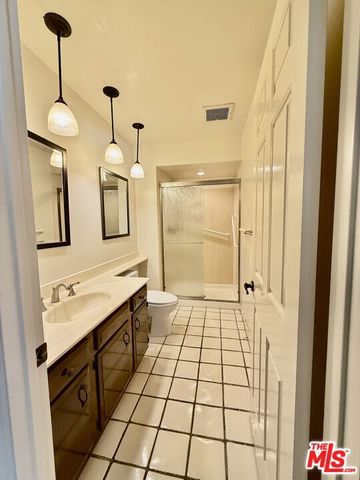 30402 Penrod Drive, Agoura Hills, CA 91301