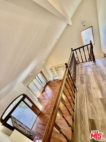 30402 Penrod Drive, Agoura Hills, CA 91301