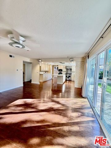 30402 Penrod Drive, Agoura Hills, CA 91301