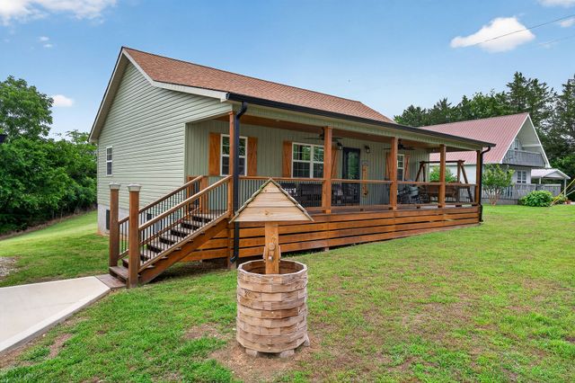 240 Dillon Ln, Baxter, TN 38544