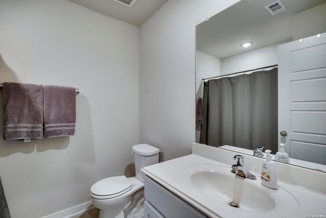 6910 Shiraz Way, Converse, TX 78109