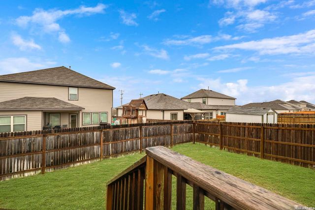 6910 Shiraz Way, Converse, TX 78109