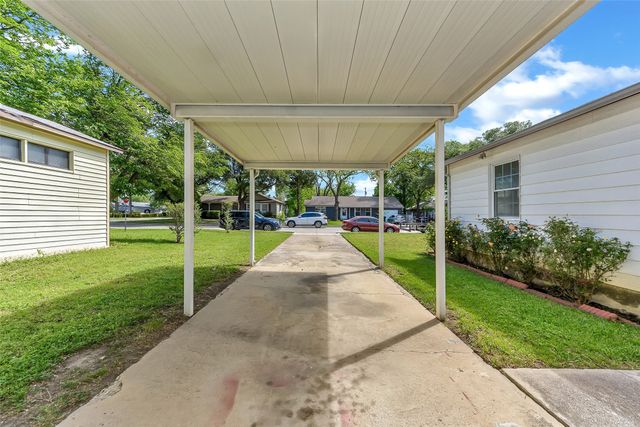 5029 Vicki Street, Haltom City, TX 76117