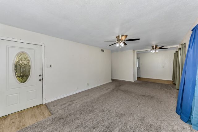 5029 Vicki Street, Haltom City, TX 76117