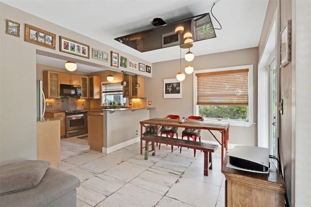 1812 SW 9th Avenue, Fort Lauderdale, FL 33315