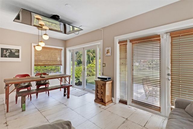 1812 SW 9th Avenue, Fort Lauderdale, FL 33315